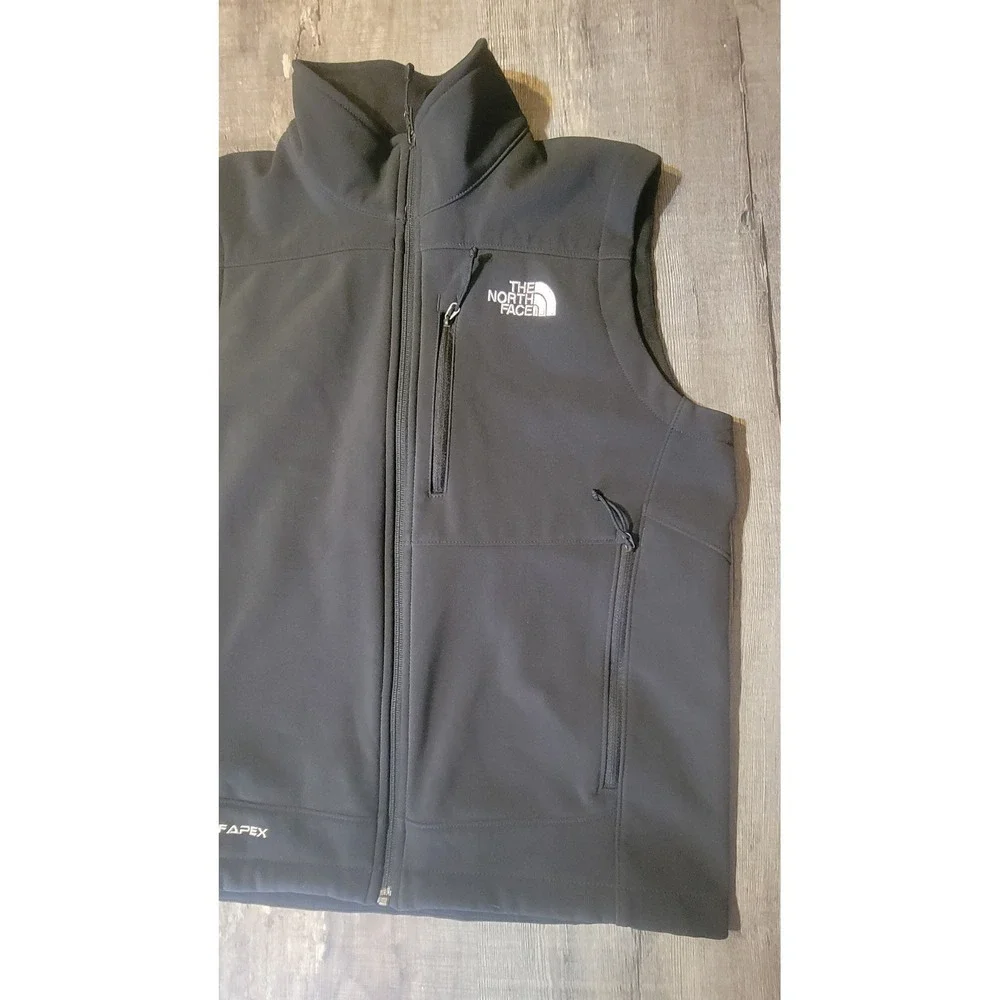 The North Face Mens Small Apex Bionic Softshell Vest Black Full Zip Outdoor EUC